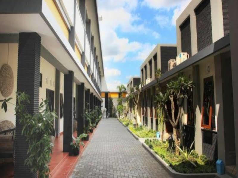 יוגיאקרטה Pondok Villa Hotel מראה חיצוני תמונה